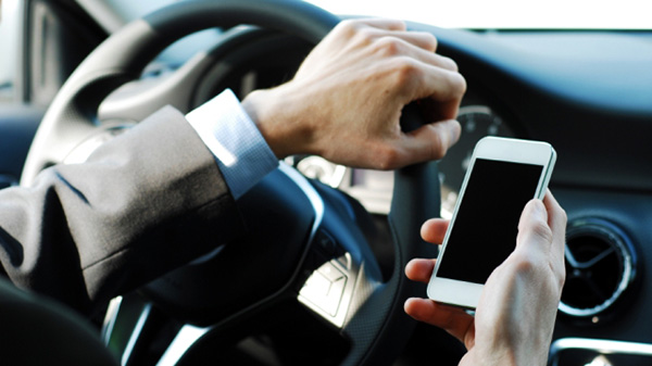distracted driving deadly devices